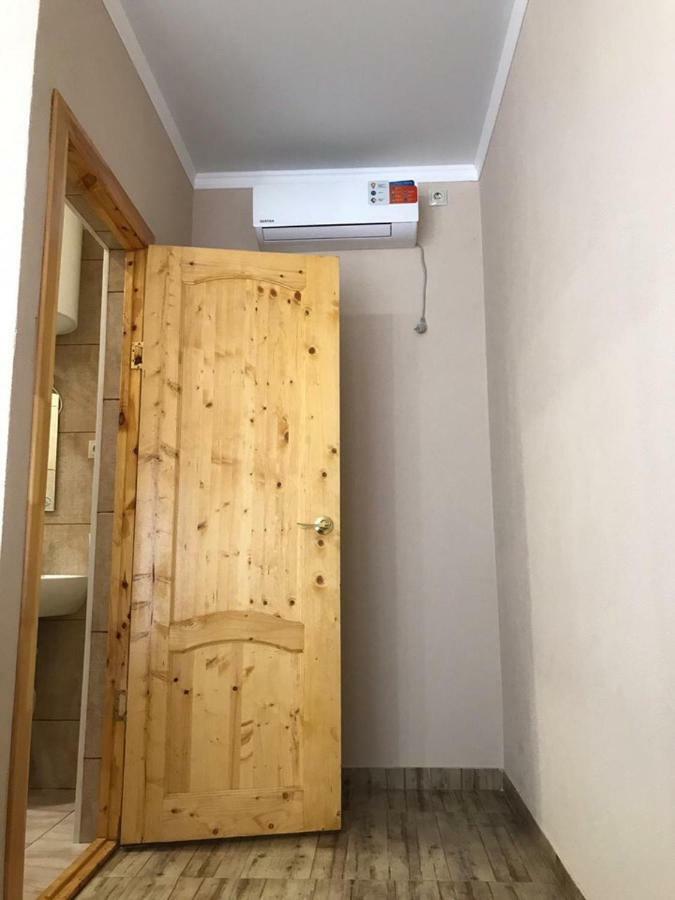 Гостевой Дом "Уют У Тумановых" Pizunda Exterior foto