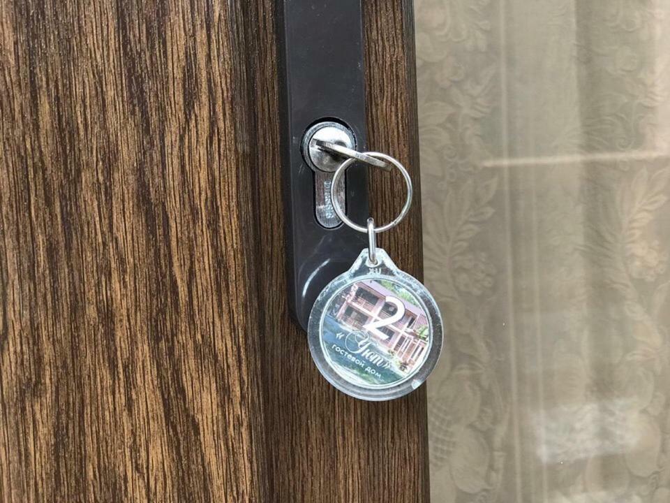 Гостевой Дом "Уют У Тумановых" Pizunda Exterior foto